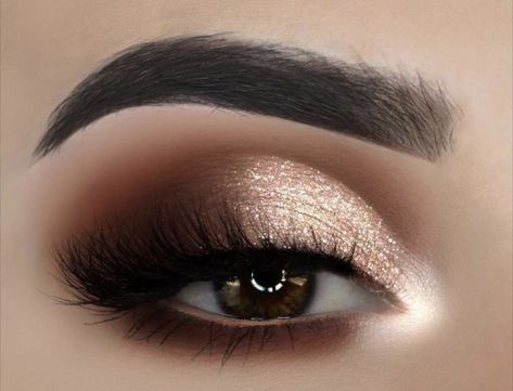 Halloween Make-up Looks, Party Makeup Looks, Bridal Eye Makeup, Prom Makeup Looks, Glam Makeup Look, Makeup Tips For Beginners, Makeup Looks For Brown Eyes, Halloween Makeup Looks, Stunning Eyes