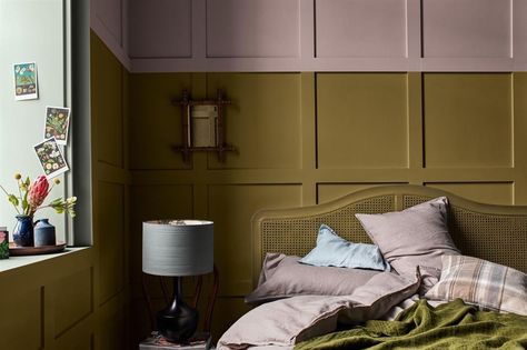 Top 20 trending examples of two colour combination for bedroom walls Modern Living Room Colors, Living Room Color Combination, Room Color Combination, Bedroom Color Combination, Interior Wall Paint, Grey Decor, Wall Paint Colors, Color Of The Year, Room Colors