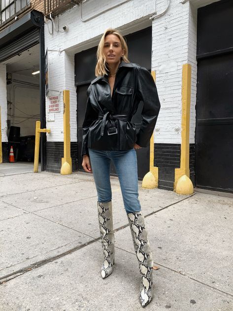 Knee High Snakeskin Boots Outfit, Snakeskin Knee High Boots Outfit, Snake Skin Knee High Boots Outfit, Snakeskin Boots Outfit Fall, Python Boots Outfit, Snake Skin Boots Outfit, Snakeskin Boots Outfit, How To Wear Knee High Boots, Arizona Outfits