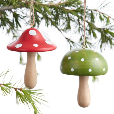 Camp Christmas, Spotted Mushroom, Mushroom Beads, Mushroom Ornaments, Mushroom Christmas, Mushroom Crafts, Unique Christmas Ornaments, Handmade Christmas Ornaments, Christmas Decorations Ornaments