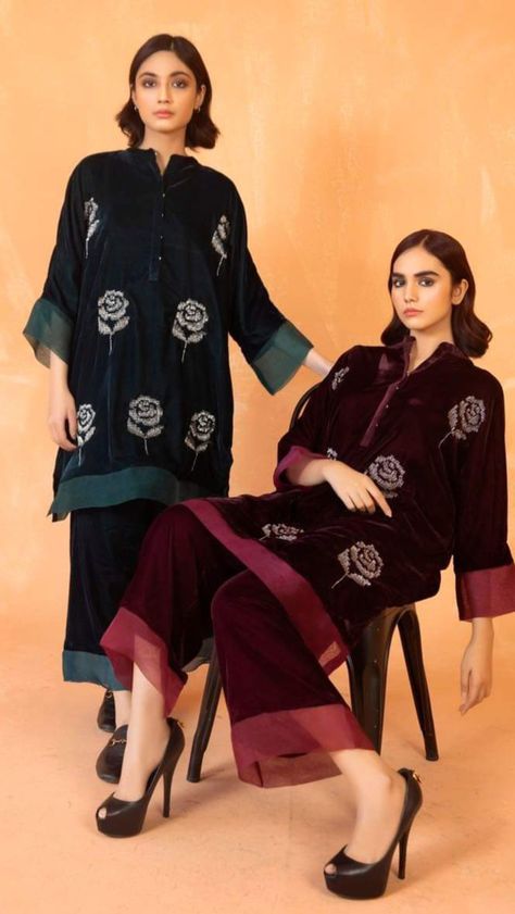 Velvet Coord Set Pakistani, Pakistani Co Ord Sets, Velvet Coord Sets, Winter Co Ord Set, Velvet Suit Design, Long Blouse Designs, Co Ords Outfits, Embroidery Fashion Detail, Velvet Dress Designs