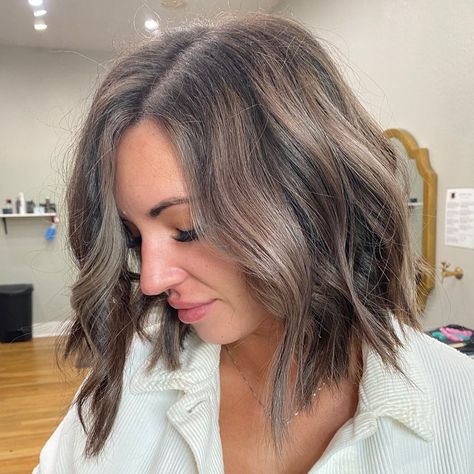 Mushroom Brown Bob, Mushroom Hair Color, Brown Balayage Bob, Ash Brown Hair With Highlights, Mushroom Brown Hair Color, Ash Brown Hair Balayage, Brown Layered Hair, Brown Lob, Mushroom Brown Hair