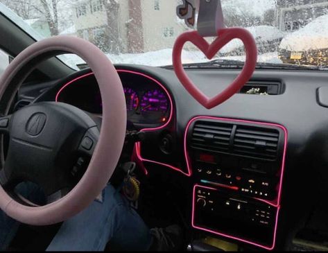 Car Led Lights Interiors, Cute Car Interior, Led Car Lights, Trees House, Pink Cars, Carpool Karaoke, Car Deco, Car Tour, Car Goals