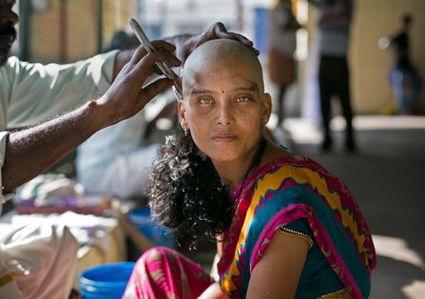 Being sick isn't the only reason women shave their heads. Shave Head, Bald Head Women, Long Hair Cut, Shaving Your Head, Vietnamese Hair, Hair Vendors, Cambodian Hair, Shaved Heads, Bald Girl