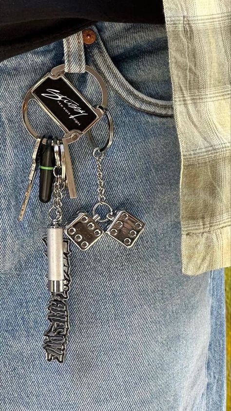 Jdm Racing, Cool Keychains, Carabiner Keychain, Nostalgia Aesthetic, Foto Tips, Dope Jewelry, Clothes Style, Streetwear Men Outfits, Interior Home