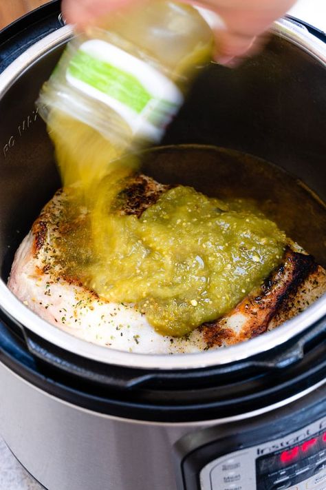 Salsa Verde Pork Instant Pot, Pork Verde Instant Pot, Green Chili Instant Pot Recipes, Instant Pot Chili Verde Pork, Pork With Salsa Verde, Instant Pot Chili Verde, Instant Pot Pork Loin Roast, Salsa Verde Pork, Instant Pot Pork Loin