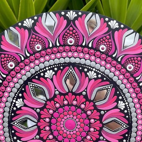 Dot Mandala Art, Pink Mandala, Mandala Art On Circle Canvas, Pink Dot Mandala, Red Mandala Dot Painting, Oval Dot Mandala, Green Mandala Dot Art, Roots And Wings, Mandala Painted Rocks