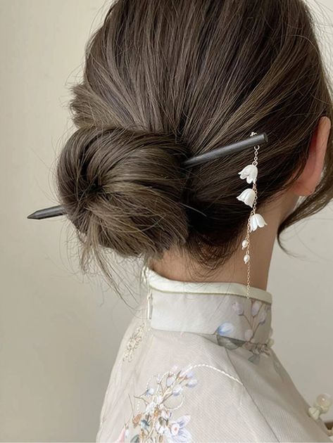 Chinese Hairpin, Chinese Hair Accessories, Chinese Hair, Chinese Hairstyle, Hair Decorations, Hair Reference, Pearl Flower, Hair Sticks, Hair Ornaments