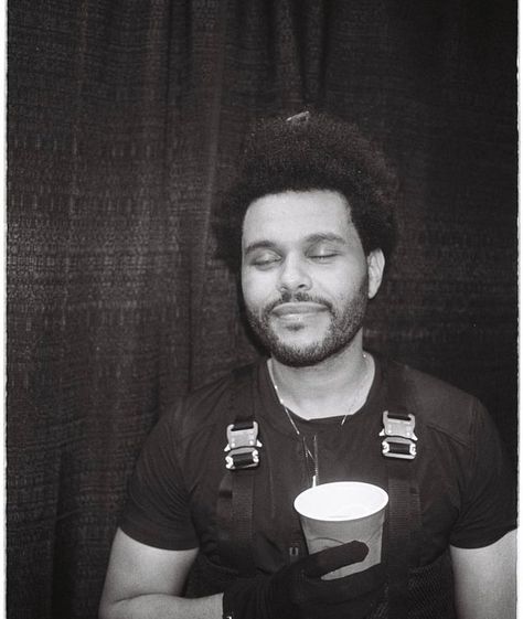 The Weeknd News on Twitter: "Abel https://t.co/mYrFb1E9x1" / Twitter Starboy The Weeknd, The Weeknd Poster, Beauty Behind The Madness, Abel Makkonen, Abel The Weeknd, Perfect Cute, Super Rich Kids, Cute Rappers, Rich Kids