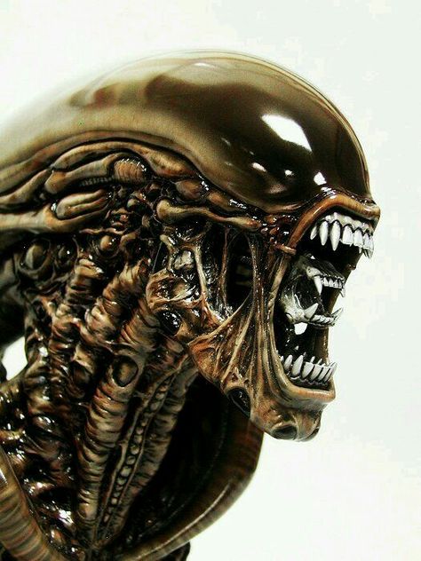 Alien @Neferast #Neferast Hr Giger Art, Giger Alien, Predator Artwork, Predator Alien Art, Giger Art, H.r. Giger, Alien Artwork, Alien Tattoo, Arte Alien