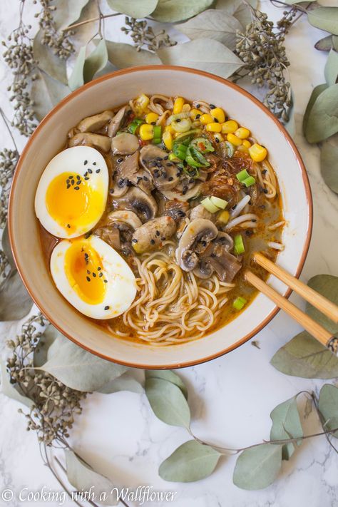 Mushroom Ramen, Miso Broth, Mushroom Pasta, Miso Soup, Spicy Chili, No Bean Chili, Sliced Mushrooms, Fried Onions, Wine And Dine