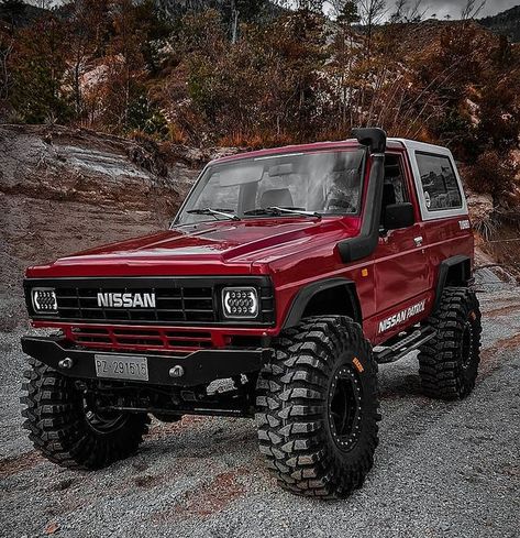 Patrol hub on Instagram: “Hows the Maxxis Mud Trepador 38.5's... Suits this rig to a T #patrol #nissanpatroloffroad #nissanpatrolaustralia #nissanpatrol4x4…” Homemade Tractor, Nissan Trucks, Expedition Truck, Nissan Cars, Nissan Patrol, Weird Cars, 4x4 Trucks, Offroad Trucks, Truck Camper