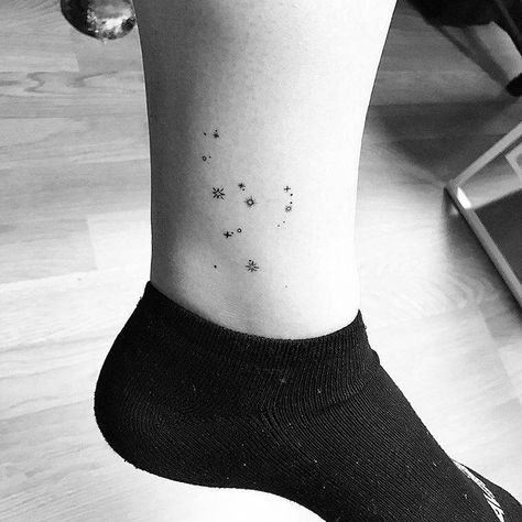 Her: "The story is that Orion was chasing the Pleiades so Zeus put them in the sky to protect them. But then he put Orion right next to them." Me: "So he's basically chasing them through the skies forever!" Orion Constellation Tattoo, Orion Tattoo, Best Small Tattoos, Orion Constellation, Constellation Tattoo, Star Tattoo, Constellation Tattoos, Cool Small Tattoos, Laser Tattoo