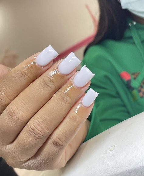 Short All White Nails, Milk White Short Acrylic Nails, Simple Nails Polygel, White Acrylic Nails Square Short, Short Medical Assistant Nails, Basic Short Set Nails, Milk White Short Nails, Short Soft White Nails, Clear Acrylic Nails Short Square