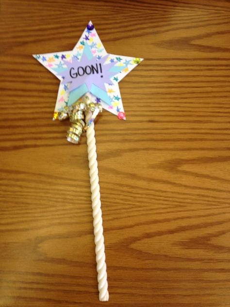 "Goon!" wand. Goes with the story "Little Bunny Foo Foo" & made during a "Bunny" themed Story Time. (Swirly sticks can be purchased at Home Depot. I think they're actually molding; they're fairly long but can easily be chopped into thirds). Library Preschool, Easy Kids Christmas, Little Bunny Foo Foo, Outdoor Survival Kit, Pre Primary, Foo Foo, Concert Ideas, A Loaf Of Bread, Surviving In The Wild