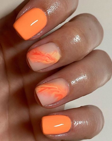 Orange Biab Nails, Colombia Nails Design, Tequila Sunrise Nails, Cute Nails Orange, Pastel Orange Nails, Orange Toe Nails, Nails Biab, Peach Daiquiri, Accent Nail Designs