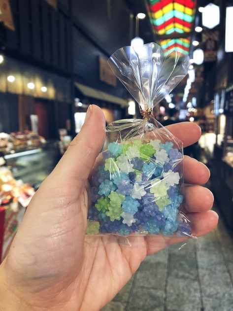 Konpeito Candy, Nishiki Market, Candy Aesthetic, Matcha Mochi, Candy Food, Japan Candy, Sweets Candy, Pretty Dessert, Cute Snacks