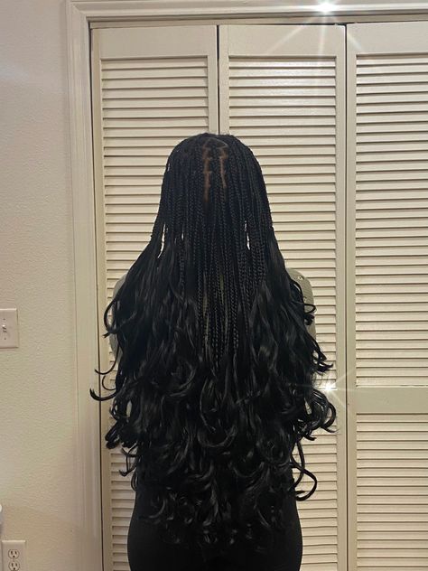 French Curled Braids, Curled Braids, Braids For The Summer, Taking New Clients, French Curl Braids, French Curls, Curl Braids, Box Braid Hair, Cute Box Braids