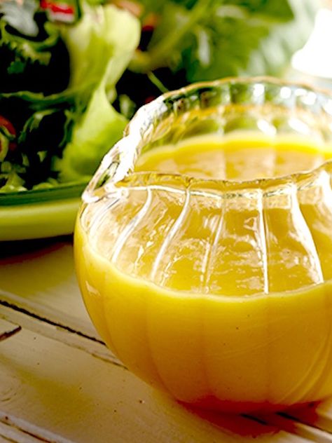 Recipe: Mango Vinaigrette Salad Dressing (using Dijon mustard and curry, blender or food processor) - Recipelink.com Mango Vinaigrette Dressing, Mango Vinaigrette, Mango Salad Dressing, Vinaigrette Dressing Recipe, Vinaigrette Salad, Yummy Salads, Salad Dressing Recipe, Spice Island, Salad Dressing Recipes Homemade