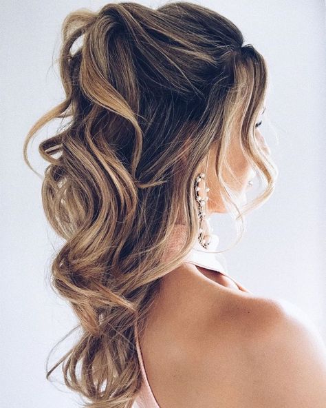 Partial Ponytail Updo for Long Locks Partial Updo For Long Hair, Partial Updos For Long Hair Wedding, Side Ponytail Updo, Santorini Photoshoot, Wedding Hairdo, Partial Updo, Updos For Long Hair, Side Updo, Ponytail Updo