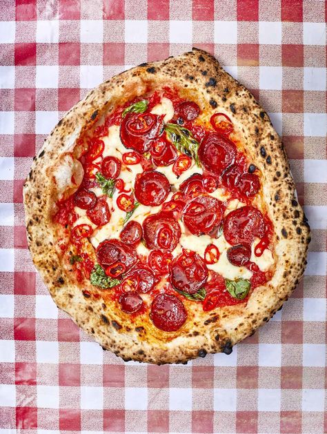 Honey Pizza, Nutella Pizza, Pizza Recipes Pepperoni, Pizza Pepperoni, New York Pizza, Honey Sauce, I Love Pizza, Tomato Sauce Recipe, Spicy Honey