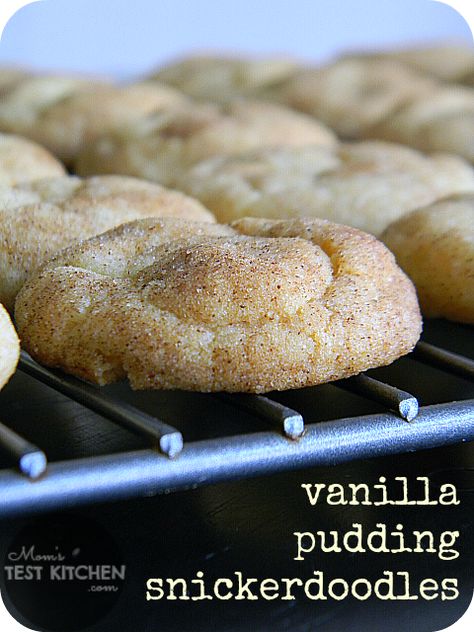 Never enough #Snickerdoodle recipes: Vanilla Pudding Snickerdoodles! #cookies #pudding Snickerdoodles Cookies, Snickerdoodle Cookies Easy, Moms Recipes, Cookies Gluten Free, Snickerdoodle Cookies, Pudding Cookies, Cookies Easy, Snickerdoodle Cookie Recipes, Crinkle Cookies