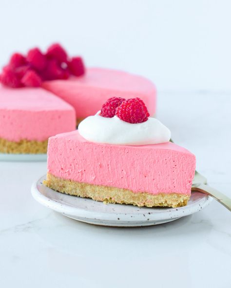 Raspberry Jello Cheesecake (no bake) - Knead Some Sweets Rasberry Deserts Jello, Raspberry Cheesecake Recipes Easy, Chiffon Cheesecake Recipe, Jello Cheesecake Recipes, Raspberry Jello Dessert, Jello No Bake Cheesecake, Cheesecake Jello, No Bake Raspberry Cheesecake, White Chocolate Raspberry Scones