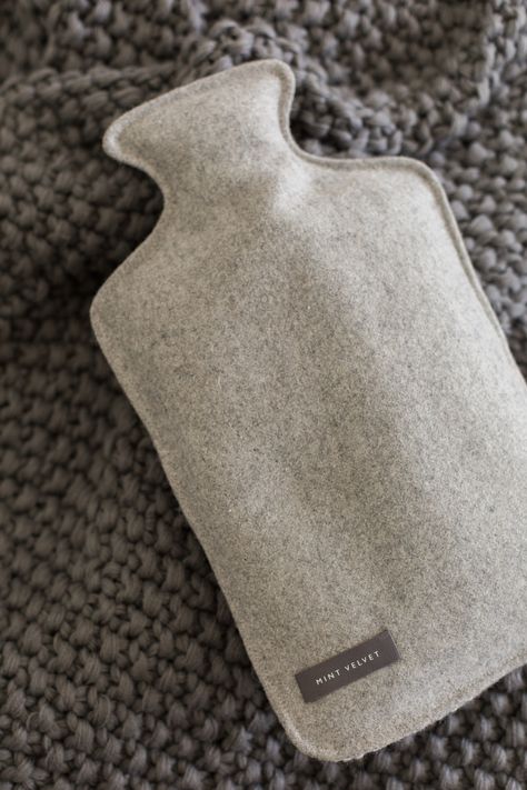 Snuggle up with a Hygge water bottle this winter -->> http://www.mintvelvet.co.uk/silver-grey-hot-water-bottle/hygge/mint-v/fcp-product/4661 Women Gift Ideas, Hot Water Bottle Cover, Hot Bags, Diy Presents, Table Books, Hot Water Bottle, Bottle Packaging, Bottle Cover, Mint Velvet