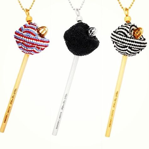 Show you sweet side with “A Sweet Touch of Hope” lollipop in Cotton Candy, Licorice, or Cookies & Cream flavors! Avail now at Simoneismith.com #simoneismith #lollipop #necklace #cottoncandy #licorice #cookiesncream #sweet #touch #hope Simone Smith, Lollipop Necklace, Cookies Cream, Cookies N Cream Cookies, Candy Bags, Cookies And Cream, Licorice, Side View, Shine Bright