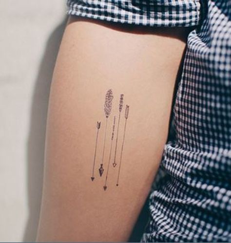 four multiple small arrows tattoo arrow man arm girl ink inspiration cute simple Unique Semicolon, Mens Arrow Tattoo, Small Arrow Tattoos, Lower Arm Tattoos, Semicolon Tattoo, Muster Tattoos, Dragon Tattoos, Arrow Tattoo, Arrow Tattoos