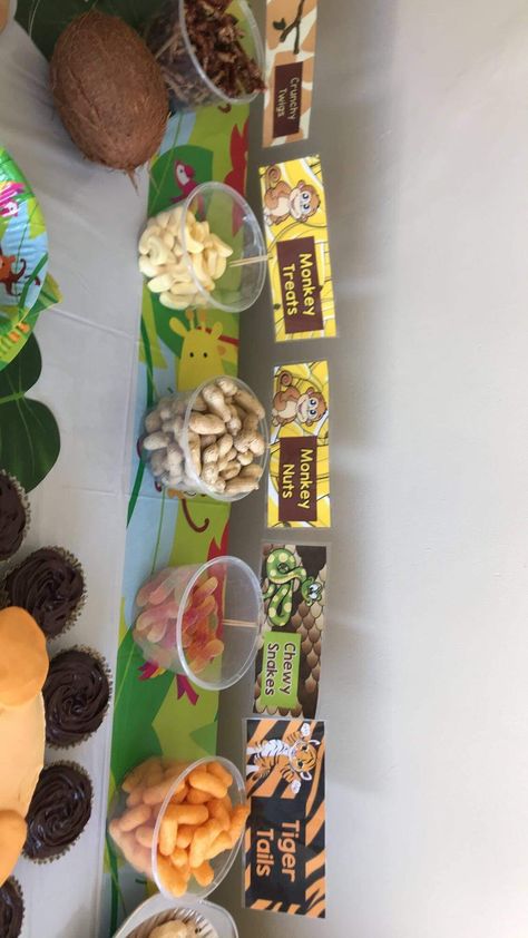 Wild One Menu Ideas, Safari Lunch Ideas, Jungle Juice Container Party Ideas, Safari Theme Birthday Food, Jungle Safari Birthday Party Food, Gorilla Party Ideas, Safari Themed Food Snacks, Wild One Party Snacks, Rainforest Snacks For Kids