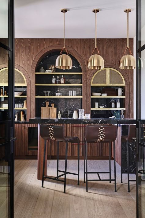 bar Pantry Bar Ideas, Modern Butlers Pantry, Butlers Pantry Bar, Tudor Style Homes Interior, Pantry Bar, Wine Room Design, House Beautiful Kitchens, Lindye Galloway, Mountain Interiors