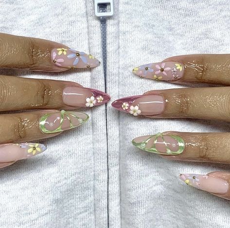 Fairy Inspired Nails, Aphrodite Nails, Elegant Almond Nails, Trendy Almond Nails, Fairy Nails, 23 Birthday, Kutek Disney, Unghie Sfumate, Birthday Picnic