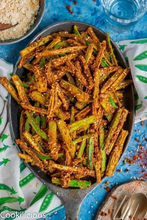 Try Kurkuri Masala Bhindi/Crispy Orka Fry for dinner today! Okra is marinated with different spices & fried. Serve this as a side or as a crunchy salad. Fried Bhindi, Crispy Okra, How To Cook Okra, Okra Fries, Masala Fries, Pickled Okra, Okra Recipes, Milk Street, Dinner Today