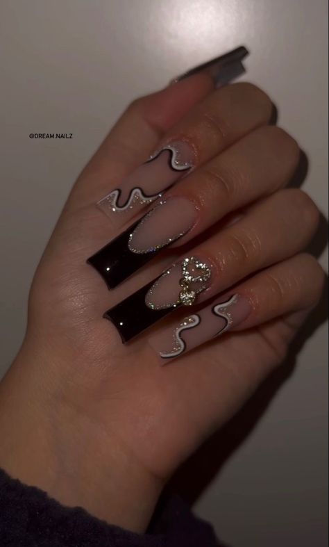 Black Prom Nails, Black Acrylic Nail Designs, Funky Nail Designs, Toenail Designs, Funky Nail Art, May Nails, Black Acrylic Nails, Grunge Nails, Girly Acrylic Nails