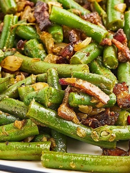 German Green Beans, Beef And Noodles Crockpot, Ham And Noodle Casserole, German Cucumber Salad, Beans With Bacon, Green Beans Side Dish, Green Potatoes, French Green Beans, Green Beans With Bacon