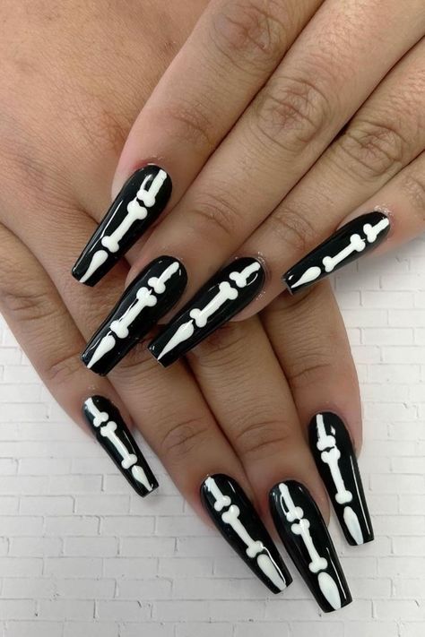 Get inspired with these amazing Halloween nails that are sure to get you into the holiday spirit! Show your nail tech today! Halloween Nails Skeleton, Nails Skeleton, Skeleton Nails, Fall Nails Halloween, Halloween Nails 2022, Aesthetic Fall Nails, Skeleton Finger, Holloween Nails, Witch Nails