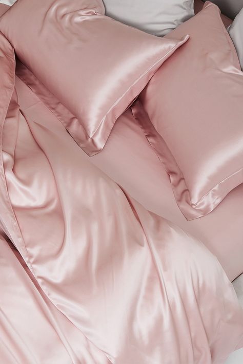 Silk Bed Sheets, Pink Lifestyle, Silk Sheets, Pink Life, Silk Bedding, Dream Room Inspiration, Lily Collins, Everything Pink, Pink Princess