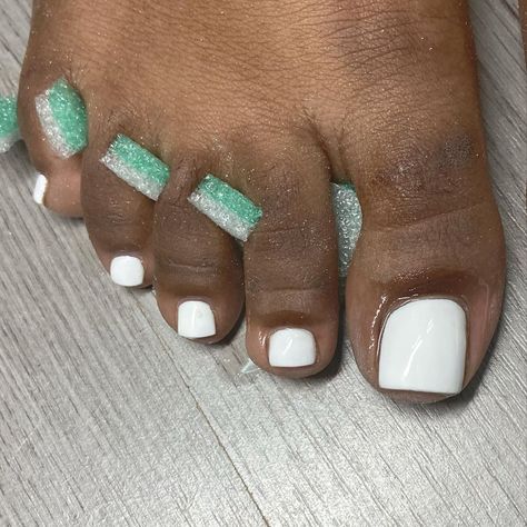 Polygel Toenails, Multicolored Nails, Gel Toe Nails, Acrylic Toe Nails, Acrylic Toes, Pretty Toe Nails, Gel Acrylic Nails, Cute Toe Nails, Glamour Nails