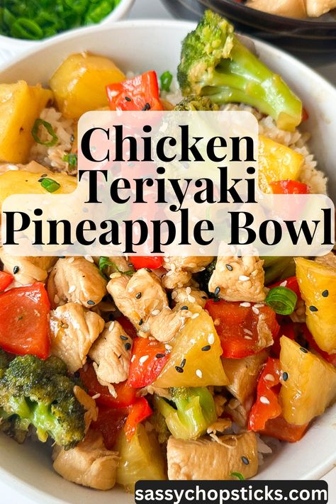 This chicken teriyaki pineapple bowl combines the sweet juiciness of pineapple with teriyaki chicken in a delicious bowl. Chicken Pineapple Rice, Pineapple Bowl Recipe, Easy Chicken Teriyaki, Teriyaki Pineapple Chicken, Teriyaki Pineapple, Teriyaki Chicken Bowl, Pineapple Rice, Chicken Pineapple, Flexitarian Recipes