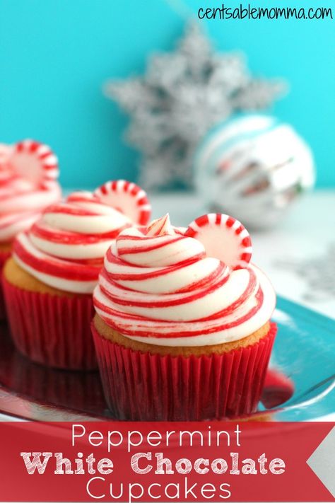 Made with a base of boxed cake mix (and added melted white chocolate), these Peppermint White Chocolate Cupcakes are super easy to create! The peppermint frosting has red food coloring stripes to make them look like candy canes - so cute! #christmas #cupcakes #recipes Peppermint Frosting, Peppermint White Chocolate, Easy Christmas Cupcakes, Peppermint Cupcakes, Christmas Cupcakes Recipes, White Chocolate Cupcakes, Melted White Chocolate, Peppermint Extract, Peppermint White