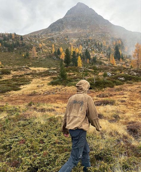 Stussy Jacket, I Love Nature, Outdoor Aesthetic, Adventure Aesthetic, Mountain Trails, Love Nature, Best Camera, Photography Inspo, Go Outside