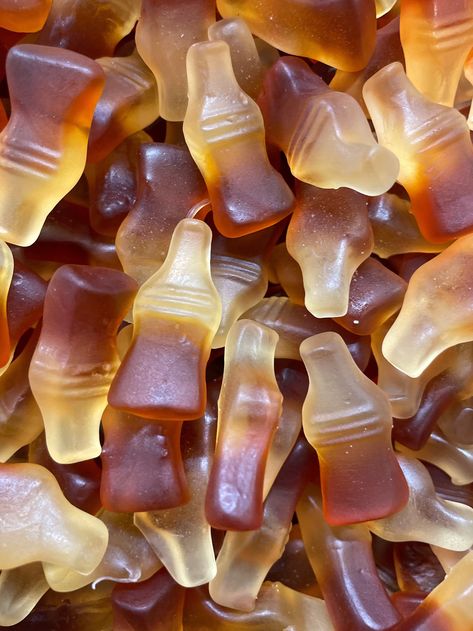 Delicious gummy cola bottles Cola Gummies, Gummy Cola, Gas Station Food, Candy Aesthetic, Gummy Sweets, Gummy Candies, Yummy Ice Cream, Soft Candy, Very Hungry