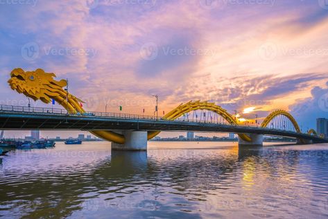 Dragon Bridge over Han river in Da Nang, Vietnam Da Nang Vietnam, Vietnam Voyage, Zhangjiajie, Vietnam Travel Guide, Han River, Over The River, Spiritual Path, Vietnam Travel, Sydney Harbour Bridge