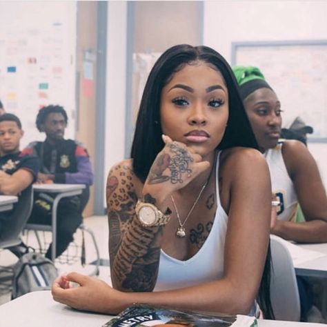 Black Girls With Tattoos, Tattoed Women, Ann Marie, Inked Girls, Beautiful Tattoos, Casual Look, Black Is Beautiful, Girl Tattoos, Music Artists