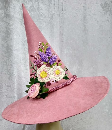 Embroidered Witch HatsKiras Magick Needle on Etsy - embroidery,witch,witch hats,etsy Embroidered Witch Hat, Flower Witch Hat, Witchy Nursery, Witch Hat Cute, Pink Witch Hat, Pink Witch, Wizard Hat, Witch Diy, Witch Hats