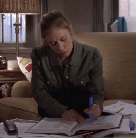 Paris Geller, Uni Life, Academic Motivation, Academic Success, Rory Gilmore, Studying Inspo, Study Hard, Film Tv, School Motivation