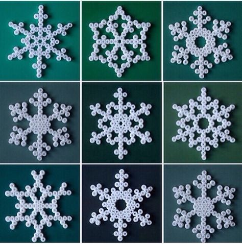 Perler Bead snowflake patterns Hama Beads Christmas, Snow Travel, Christmas Perler Beads, Motto Party, Cold Christmas, Diy Jul, Pola Manik, Snowflake Craft, Christmas Landscape