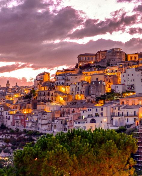 Noto Sicily, Aeolian Islands, Waterfront Restaurant, Rooftop Restaurant, Before Sunset, Grand Hotel, Unesco World Heritage, Unesco World Heritage Site, Heritage Site