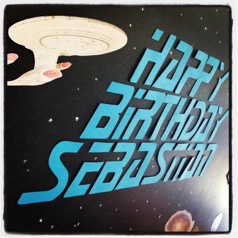 Star Trek Decorations Party, Star Trek Decorations, Star Trek Baby, Star Trek Birthday, Star Trek Party, Trek Ideas, Star Trek Theme, Star Trek Wedding, Alien Party